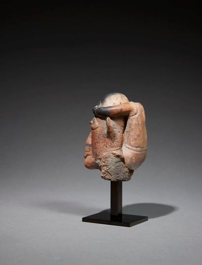 Djenne head
Mali 900 BC - 1500 A.D.
Terracotta
H....