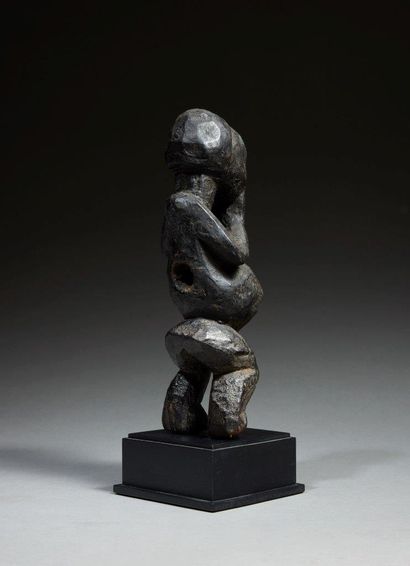 Statuette Mu'po
Région de Batié, Cameroun
Bois...