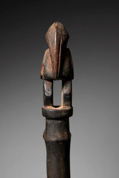 Senoufo horn
Ivory Coast
Wood
H. 73,5 cm
Provenance...
