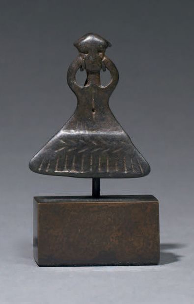 Pendant Sénoufo
Ivory Coast
Bronze with black...