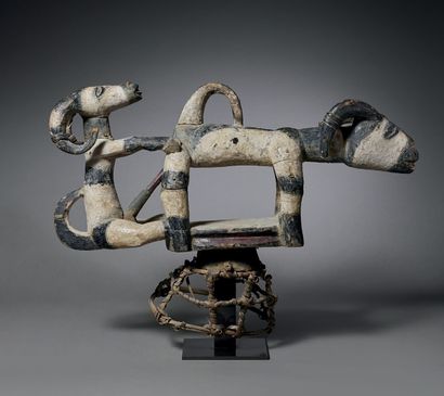 Ijo crest with a pair of goats
Nigeria, Niger...