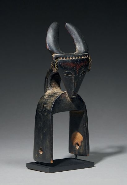 Djimini Pulley
Ivory Coast
Wood
H. 15 cm
Provenance:
-...