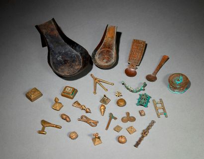 Gold weighing set Akan
Ghana
Bronze and metal
L....