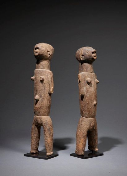 Losso couple
Togo
Wood
H. 37 and 38 cm
Couple...