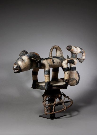 Ijo crest with a pair of goats
Nigeria, Niger...