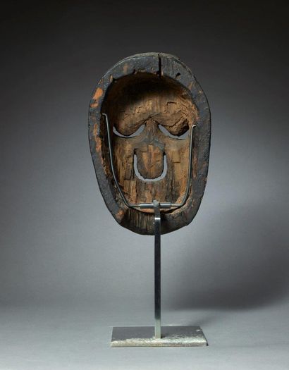 Eket mask Nigeria
Wood
H. 31,5 cm
Eket mask...