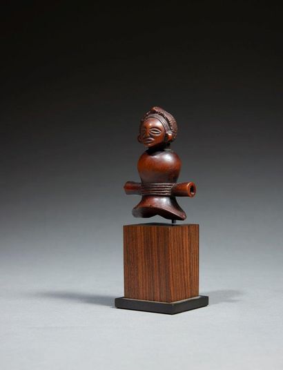 Sifflet Tchokwe
Angola Bois
H. 8 cm
Élégant...