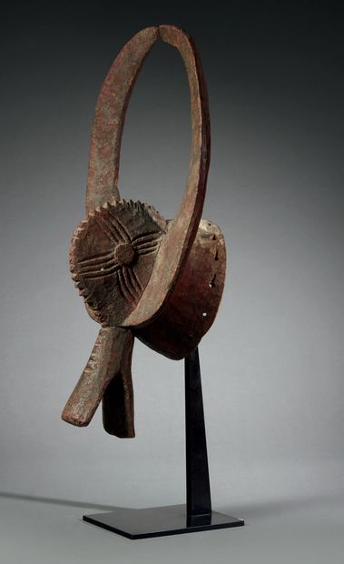 Mama mask
Nigeria
Wood
H. 51 cm
The term...