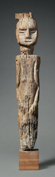 Statue Lobi
Burkina Faso
Bois
H. 55 cm