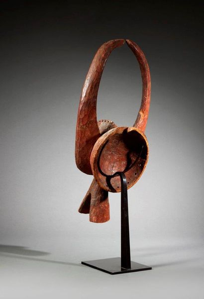 Mama mask
Nigeria
Wood
H. 51 cm
The term...