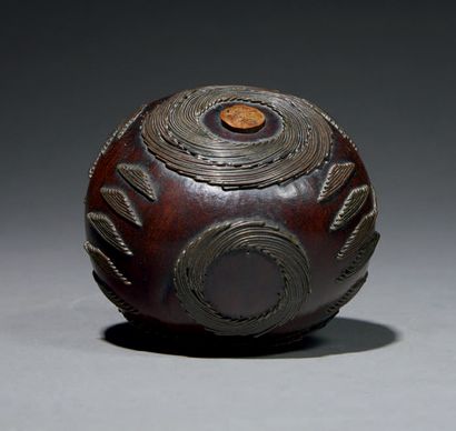 Powder flask Zulu
South Africa
Calabash and...