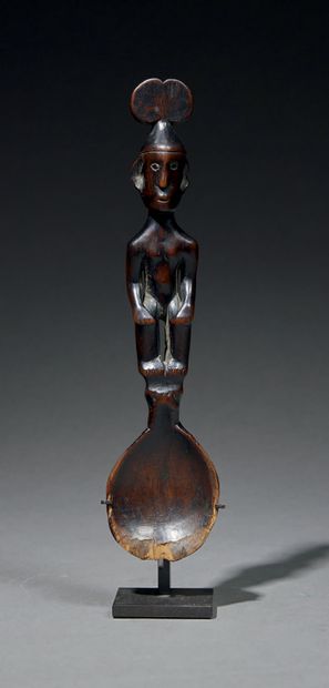 Ifugao spoon
Philippines
Wood
H. 20 cm
Provenance...