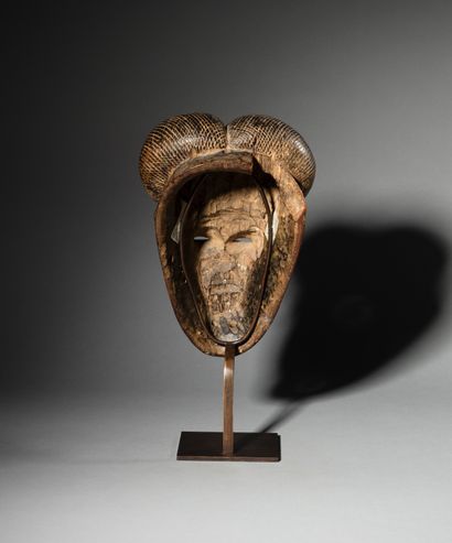 Ndoma Baoule mask, Ivory Coast
Wood
H. 26...