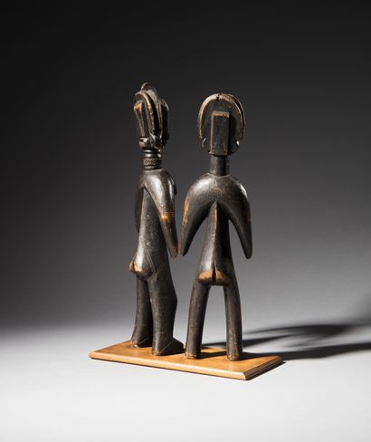 
Ɵ Paire de statuettes Jonyelemi, Bamana,...