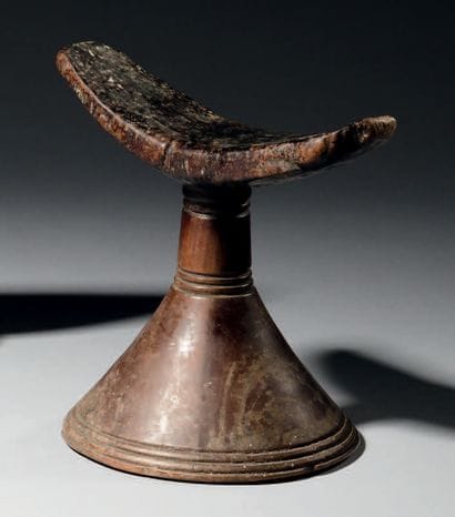 Neck rest, Ethiopia
Wood
H. 15,5 cm