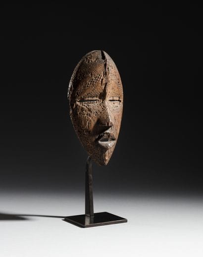Masque Dan Mano, Côte d'Ivoire
Bois
H. 20,5...