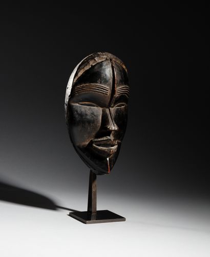 Deangle mask, Dan, Ivory Coast
Wood
H. 27,5...
