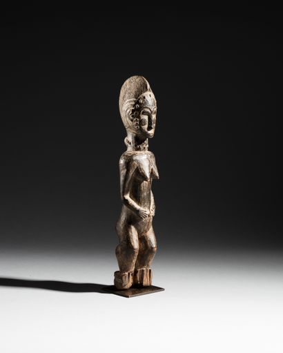 
Figure féminine Baoulé, Côte d'Ivoire



Bois



H....