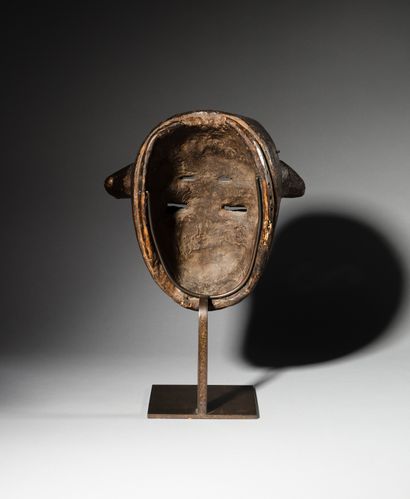 Dyeponyo Wé-Guéré mask, Ivory Coast
Wood
H....