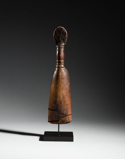 Cuillère Dan, Côte d'Ivoire
Bois
H. 40 cm
Provenance...
