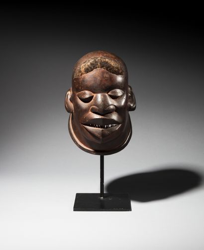 Makonde mask-healm, Tanzania
Wood, vegetable...