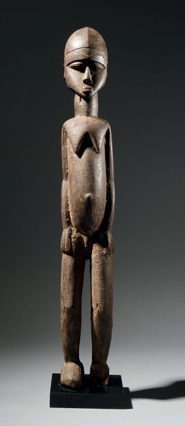 Statue Lobi, Burkina Faso
Bois dur à patine...