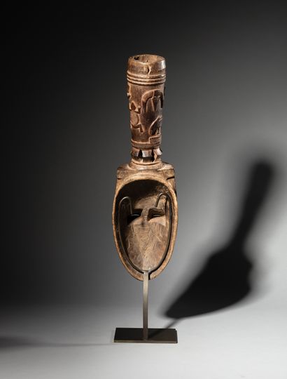 Yaoure mask, Ivory Coast
Wood
H. 50 cm
Provenance...