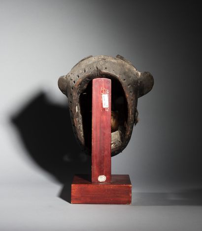 Guéré-Wobé mask, Ivory Coast
Wood, vegetable...