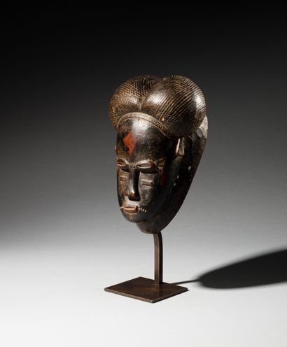 Ndoma Baoule mask, Ivory Coast
Wood
H. 26...