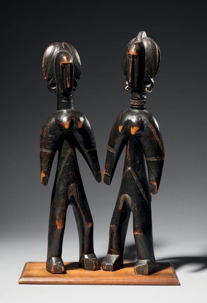 
Ɵ Paire de statuettes Jonyelemi, Bamana,...