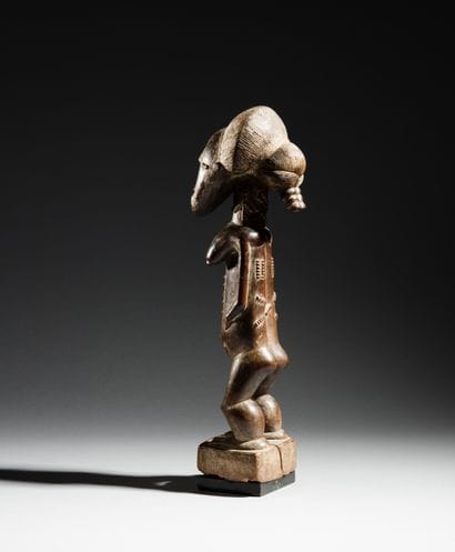 
Ɵ Statuette féminine Baoulé, Côté d'Ivoire

Bois

H....