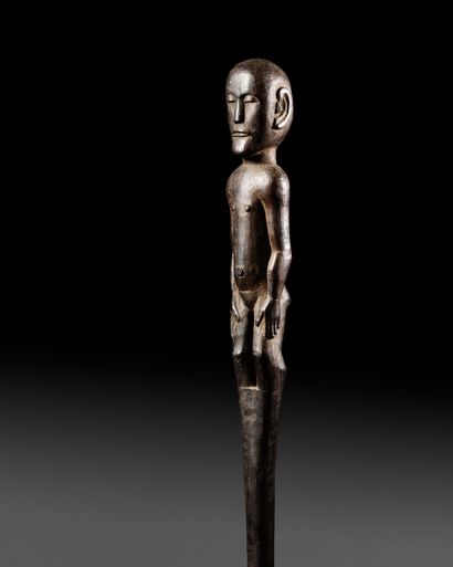 
Canne, Indonésie (?)



Bois



H. 103 cm



Provenance...