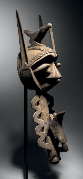 Ijo mask, Nigeria
Wood
H. 75 cm
Ijo mask,...