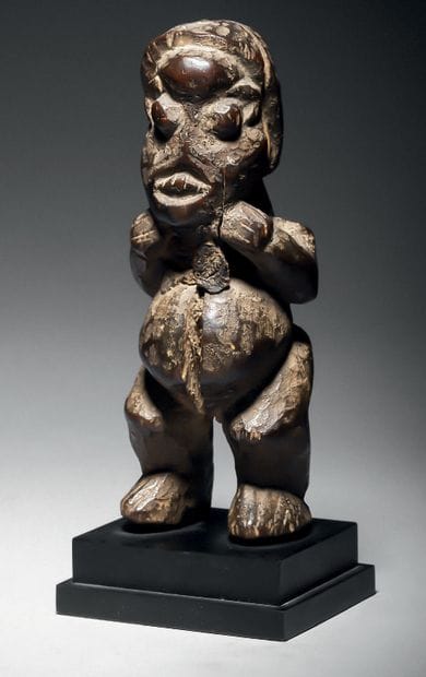 Bangwa protection statuettes, Cameroon
Wood...