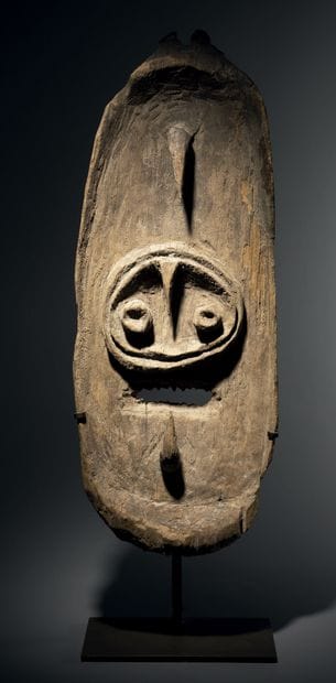 Bahinemo mask with hooks, Hunstein Mountains,...