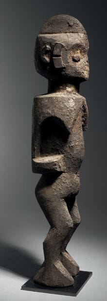 Kaka statue, Nigeria
Wood
H. 49 cm
Kaka figure,...
