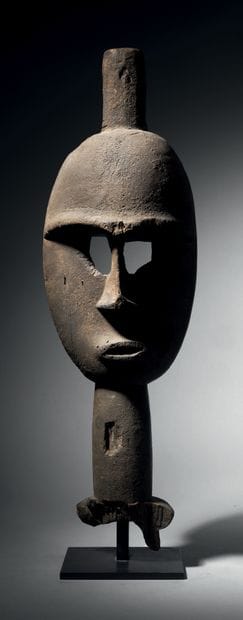 Eket ogbom headcrest, Nigeria
Wood
H. 62...