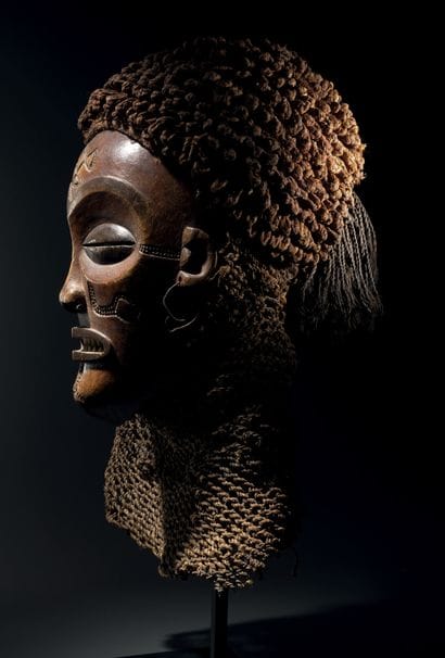 Chokwe mwana pwo mask, Angola
Wood, fiber,...