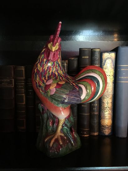 CHINE
Two roosters in porcelain with polychrome...