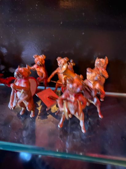 Vienna bronzes
Dogs' orchestra
Set of seven...