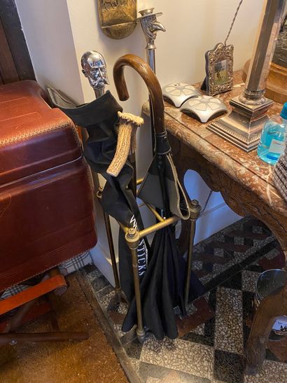 Brass umbrella stand
Period circa 1900
H....