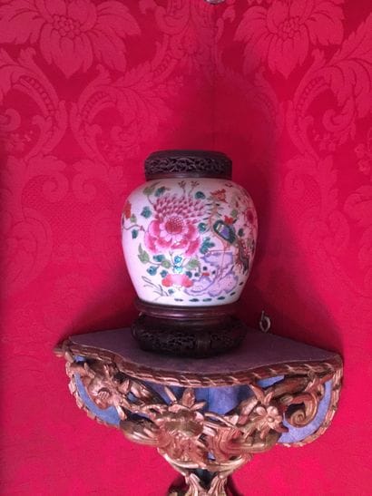 CHINE
Two porcelain ginger jars with polychrome...