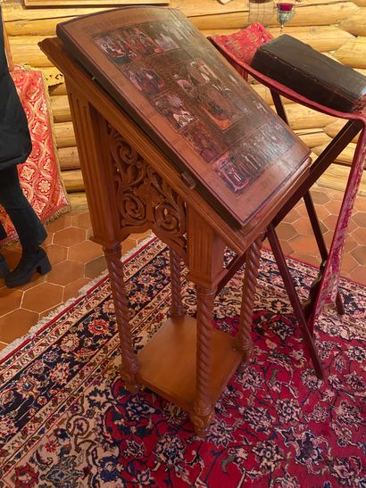 Lectern in carved wood