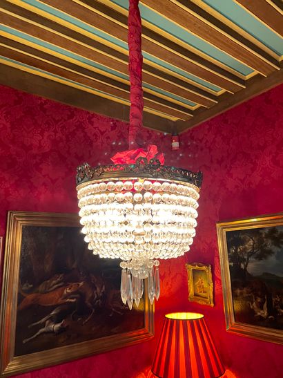 Small basket chandelier
In gilt bronze and...