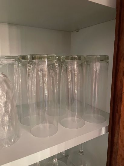 Set of ten orangeade glasses
Expert : C2...