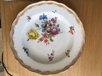 MEISSEN
Porcelain service set with polychrome...