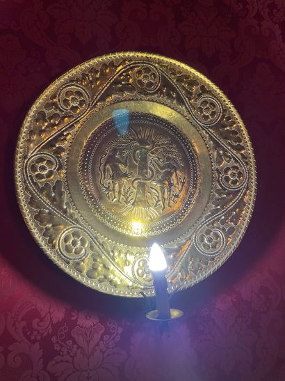Pair of quest dishes in yellow copper with...