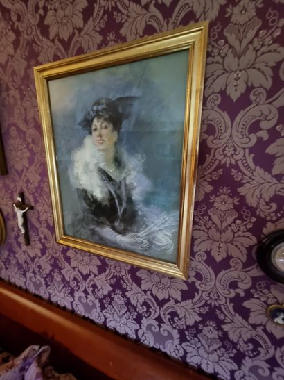 Ecole française vers 1910
Young woman with...