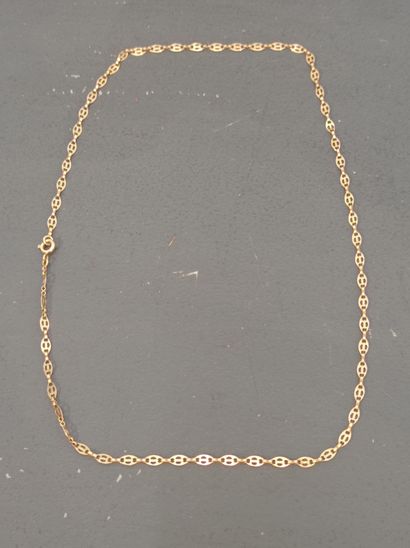 Chain with openwork links
In gold 750°/°°
Gross...