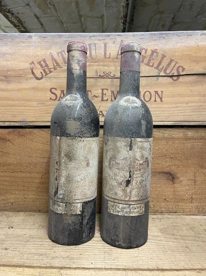 2 Blles (red) Château Bézineau, 1977
Saint-Emilion...
